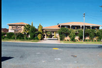 Grand Manor Motor Inn - Grafton Accommodation 0