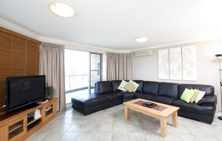 Sails Apartments - Grafton Accommodation 1