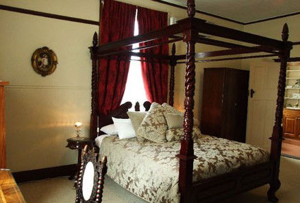 Beaufort House - Grafton Accommodation 0