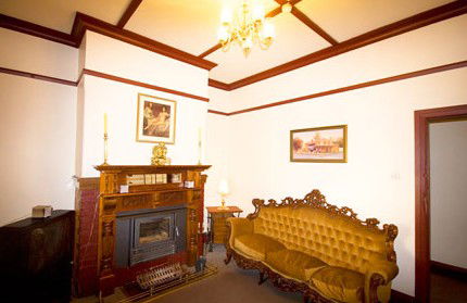 Beaufort House - Grafton Accommodation 4