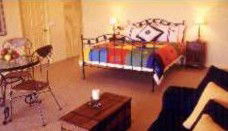 Galway Downs Lakeside Country House - Grafton Accommodation 3