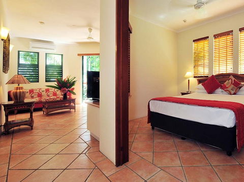 Martinique On Macrossan - Grafton Accommodation 3