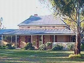 O'Deas Cottage - Grafton Accommodation 0