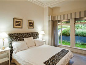 Aldgate House - Grafton Accommodation 0