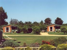 Orchard River Holidays - Grafton Accommodation 0