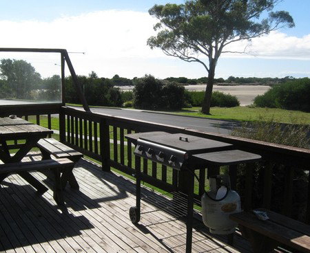 Bridport Seaside Lodge - Grafton Accommodation 5