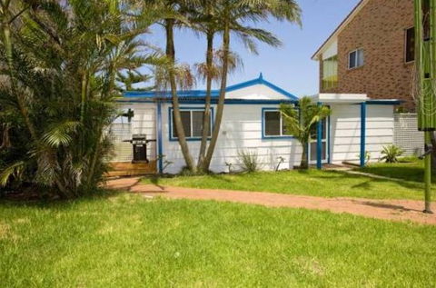 A Beach House On Sunset - Grafton Accommodation 0