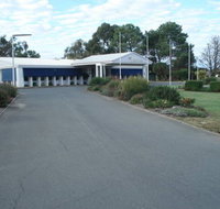 Byer Fountain Motor Inn