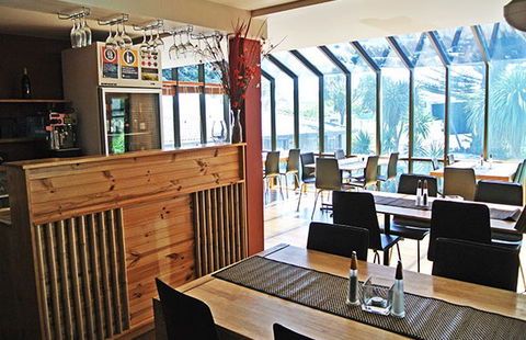 Anchor Inn - Grafton Accommodation 0