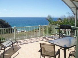 Seascape Holiday Home - Grafton Accommodation 3