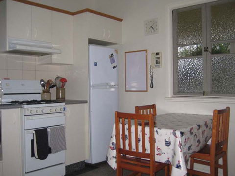 Hope Cottage Country Retreat At Assmanshausen Winery - Grafton Accommodation 1