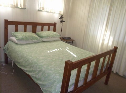 Pademelon Lodge - Holiday Home - Grafton Accommodation 2