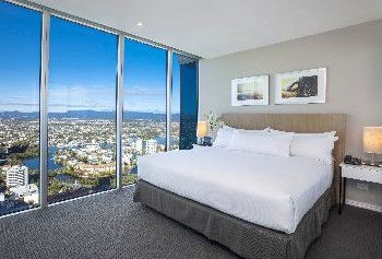 Hilton Surfers Paradise - Grafton Accommodation 5