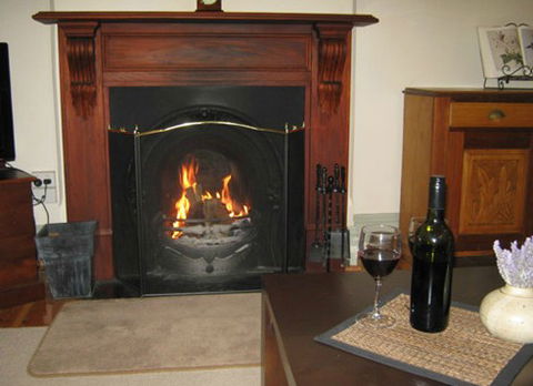 Amalie Cottage Waikerie - Grafton Accommodation 1
