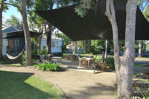 Huskisson Holiday Cabins - Grafton Accommodation 3