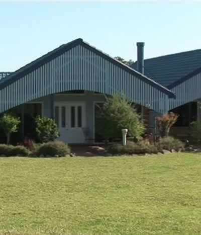 Jacaranda Country Lodge - Grafton Accommodation 0