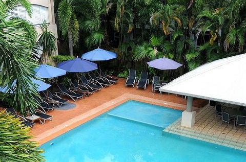 Cayman Villas Port Douglas - Grafton Accommodation 4