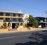 Delfinos Bay Resort
