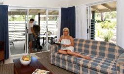 Samurai Beach Resort - Grafton Accommodation 2