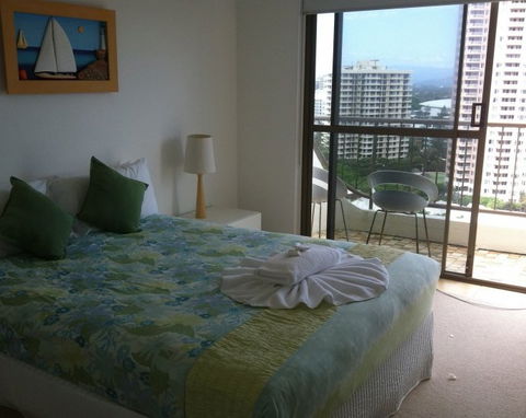 Ocean Royale Apartments - Grafton Accommodation 5