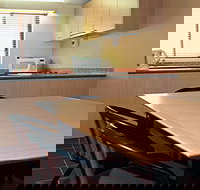 Ayers Rock Resort - The Lost Camel Hotel By Voyages - Grafton Accommodation