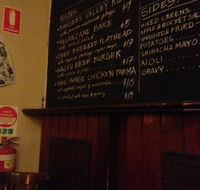 Cricketer's Arms Hotel - Grafton Accommodation