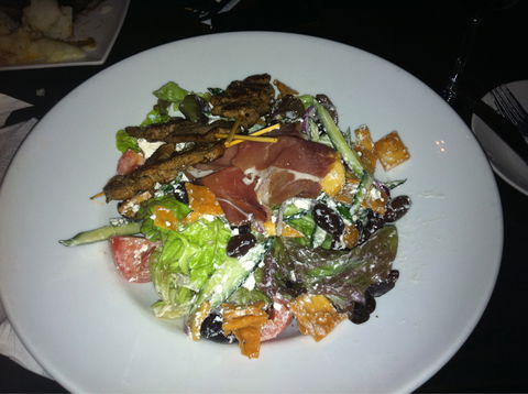 LARGS PIER HOTEL-MOTEL - Grafton Accommodation 0