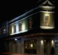 Crocodile Farm Hotel - Grafton Accommodation