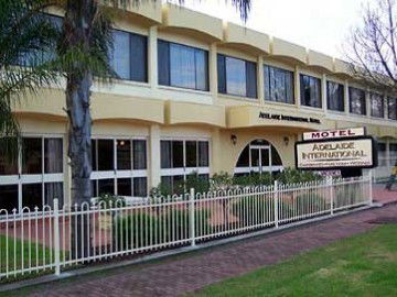 Adelaide International - Grafton Accommodation 0