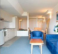 The Entrance Waldorf Apartments - Grafton Accommodation 3