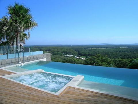 Beach House 7 - Grafton Accommodation 2