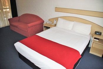 Econo Lodge Tamworth - Grafton Accommodation 51