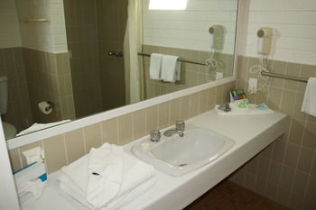 Econo Lodge Tamworth - Grafton Accommodation 76