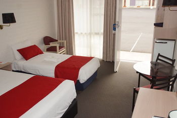 Econo Lodge Tamworth - Grafton Accommodation 77