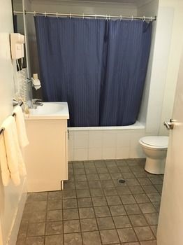 Waldorf The Entrance Serviced Apartments - Grafton Accommodation 7