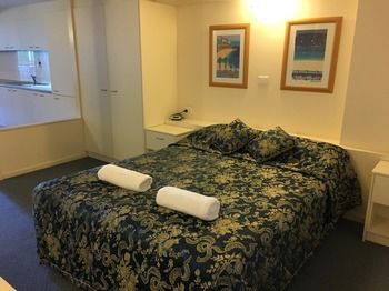 Waldorf The Entrance Serviced Apartments - Grafton Accommodation 24