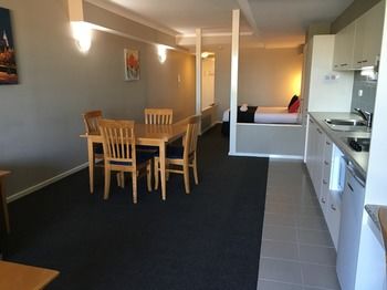 Waldorf The Entrance Serviced Apartments - Grafton Accommodation 42