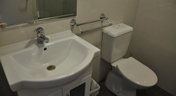 Habitat HQ - Hostel - Grafton Accommodation 17