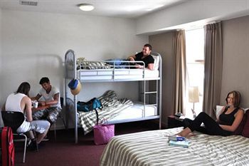 Habitat HQ - Hostel - Grafton Accommodation 5