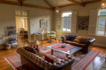 Tizzana Winery Bed & Breakfast - Grafton Accommodation 1