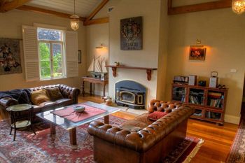 Tizzana Winery Bed & Breakfast - Grafton Accommodation 7