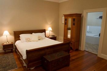 Tizzana Winery Bed & Breakfast - Grafton Accommodation 11