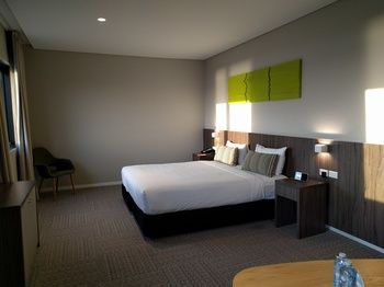 Ibis Styles The Entrance - Grafton Accommodation 15