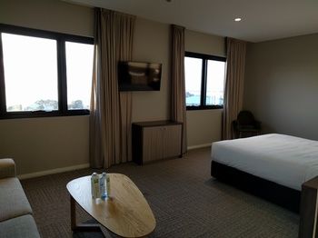 Ibis Styles The Entrance - Grafton Accommodation 16