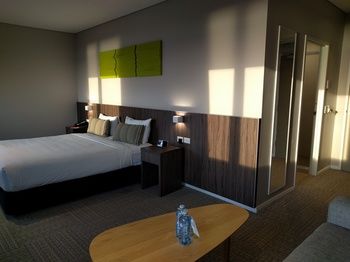 Ibis Styles The Entrance - Grafton Accommodation 17