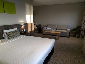 Ibis Styles The Entrance - Grafton Accommodation 25