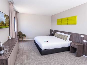 Ibis Styles The Entrance - Grafton Accommodation 51