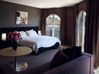 Hotel Ravesis - Grafton Accommodation 6