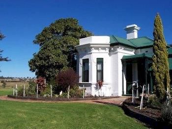 Lochinvar House B&B - Grafton Accommodation 7