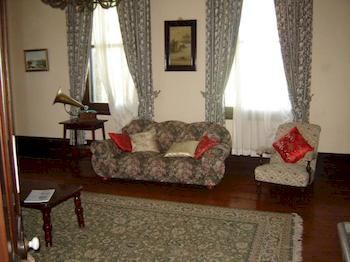 Lochinvar House B&B - Grafton Accommodation 12